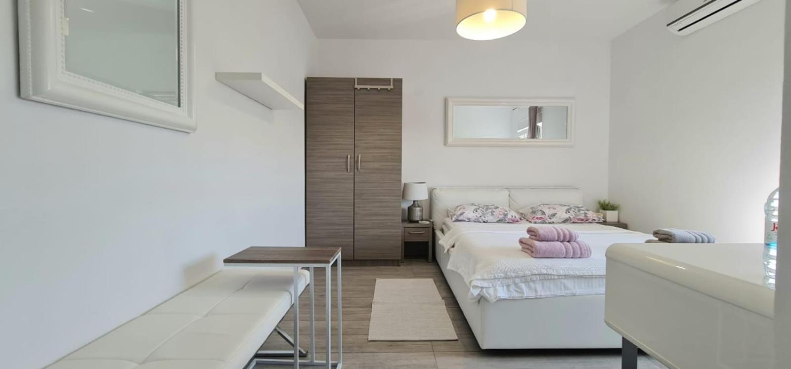 Lalic Gallery Villa Bibinje Room photo